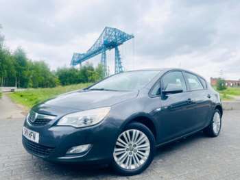 2011 (11) - 1.4 16v Excite Euro 5 5dr