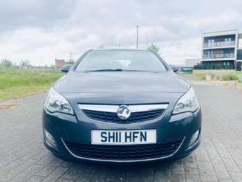 Used Vauxhall Astra 2011 for sale - 74690788: Photo