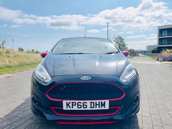 Used Ford Fiesta 2016 for sale - 75552930: Photo
