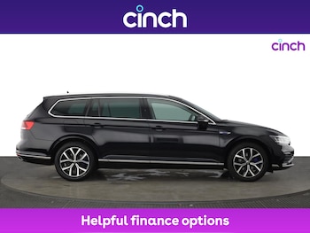 Used Volkswagen Passat 2020 for sale - 75598039: Photo