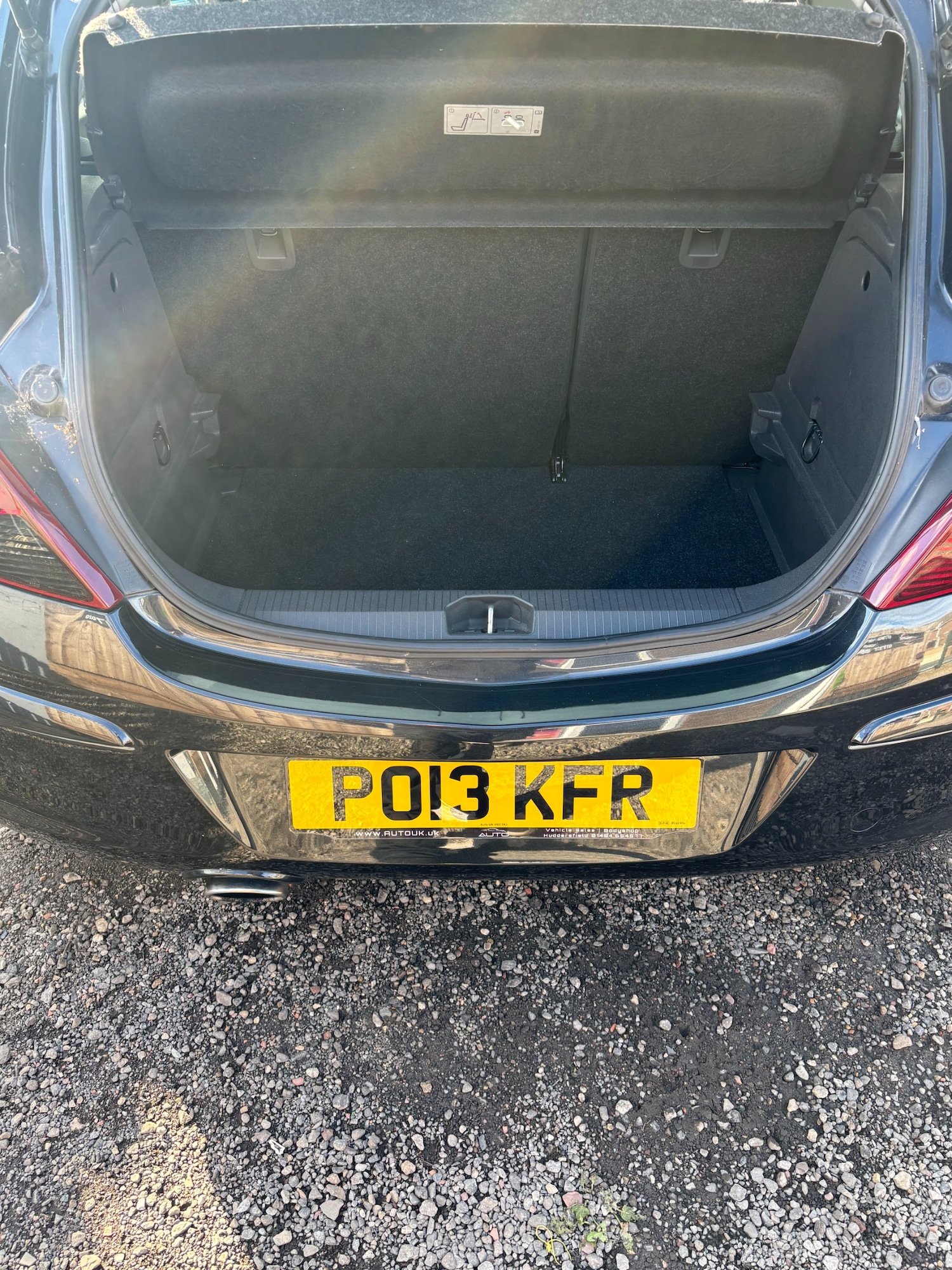 Used Vauxhall Corsa 2013 for sale - 76334881: Photo 14