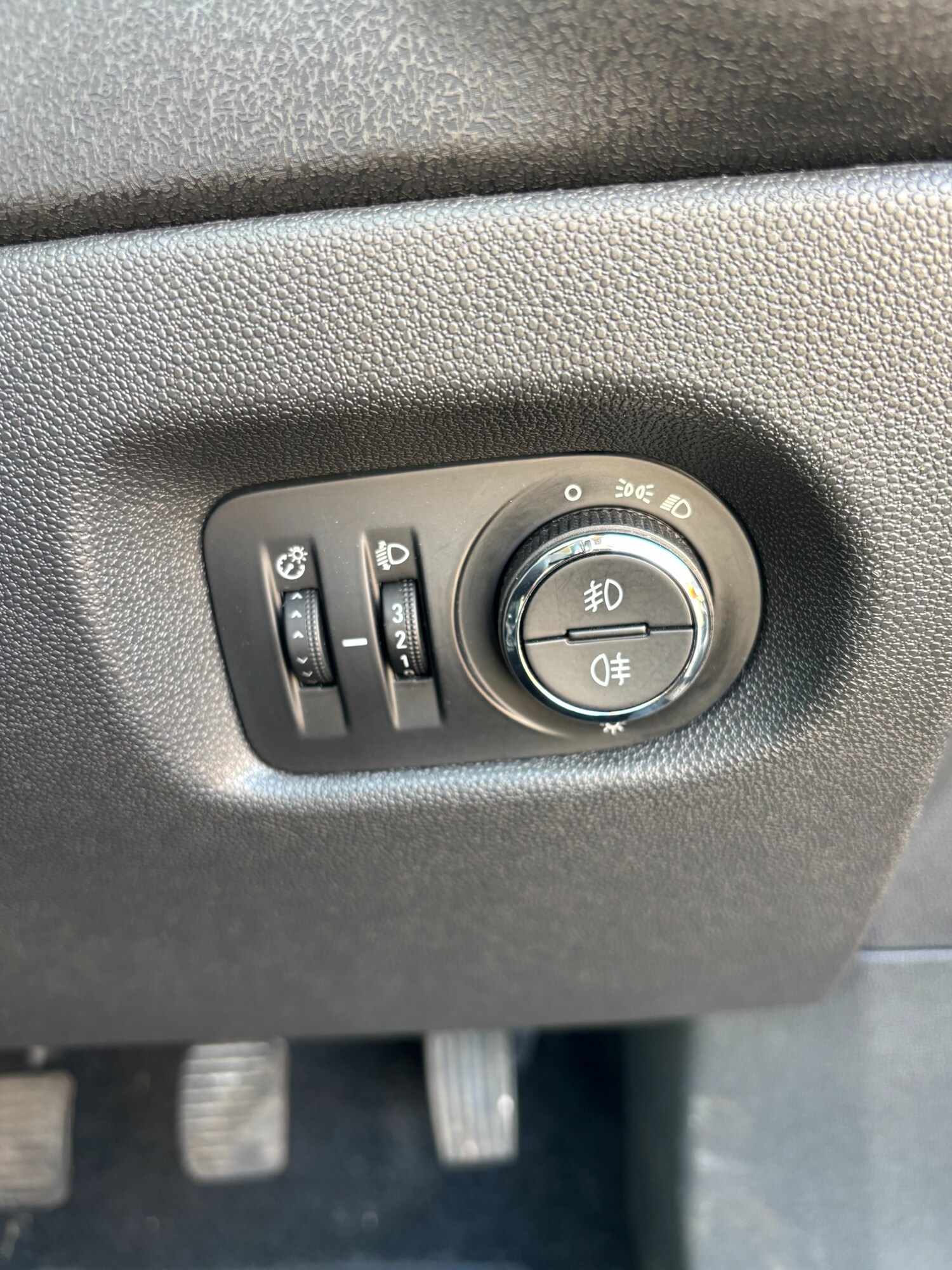 Used Vauxhall Corsa 2013 for sale - 76334881: Photo 35