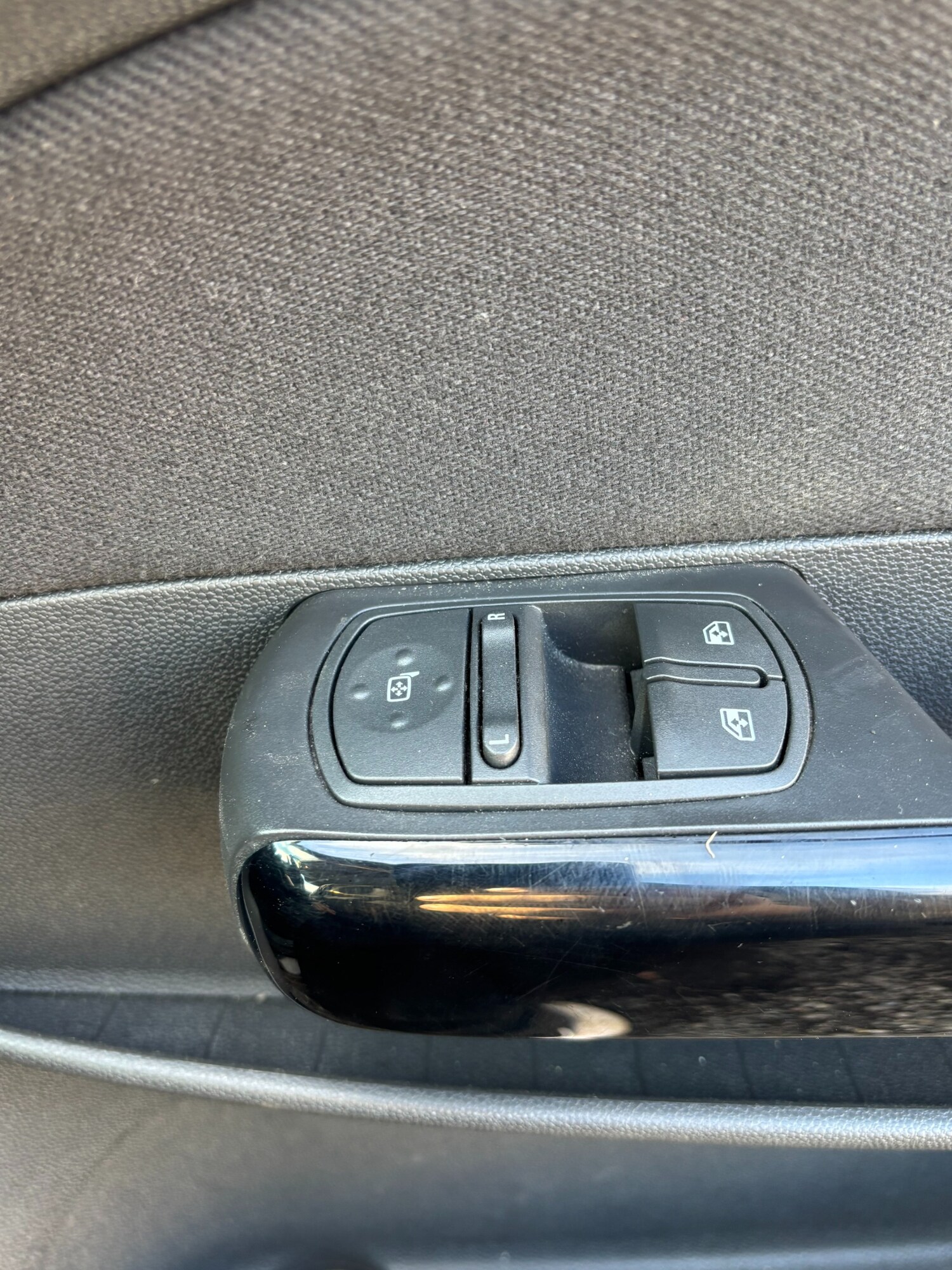 Used Vauxhall Corsa 2013 for sale - 76334881: Photo 37