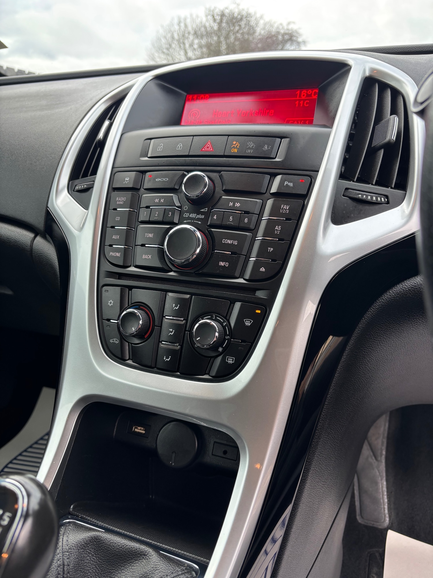 Used Vauxhall Astra GTC 2015 for sale - 76722390: Photo 35