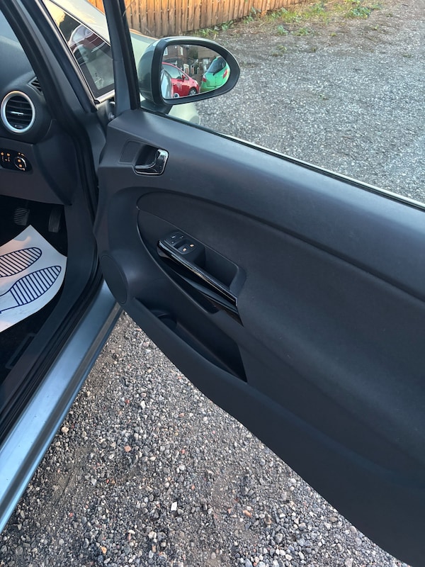Used Vauxhall Corsa 2015 for sale - 76135829: Photo 20