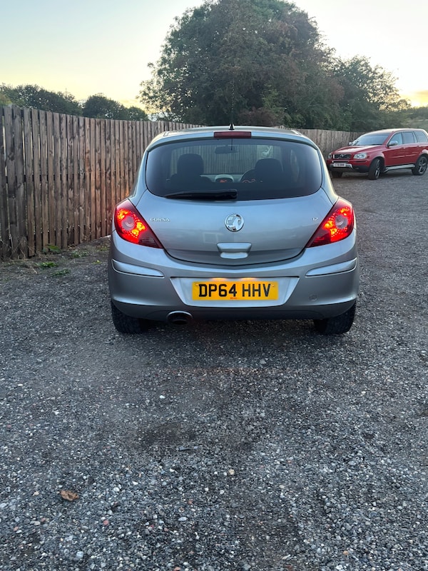 Used Vauxhall Corsa 2015 for sale - 76135829: Photo 4