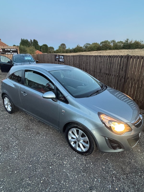 Used Vauxhall Corsa 2015 for sale - 76135829: Photo 8