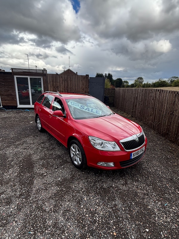 Used Skoda Octavia 2011 for sale - 76149812: Photo 1