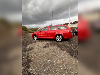 Used Skoda Octavia 2011 for sale - 76149812: Photo 2