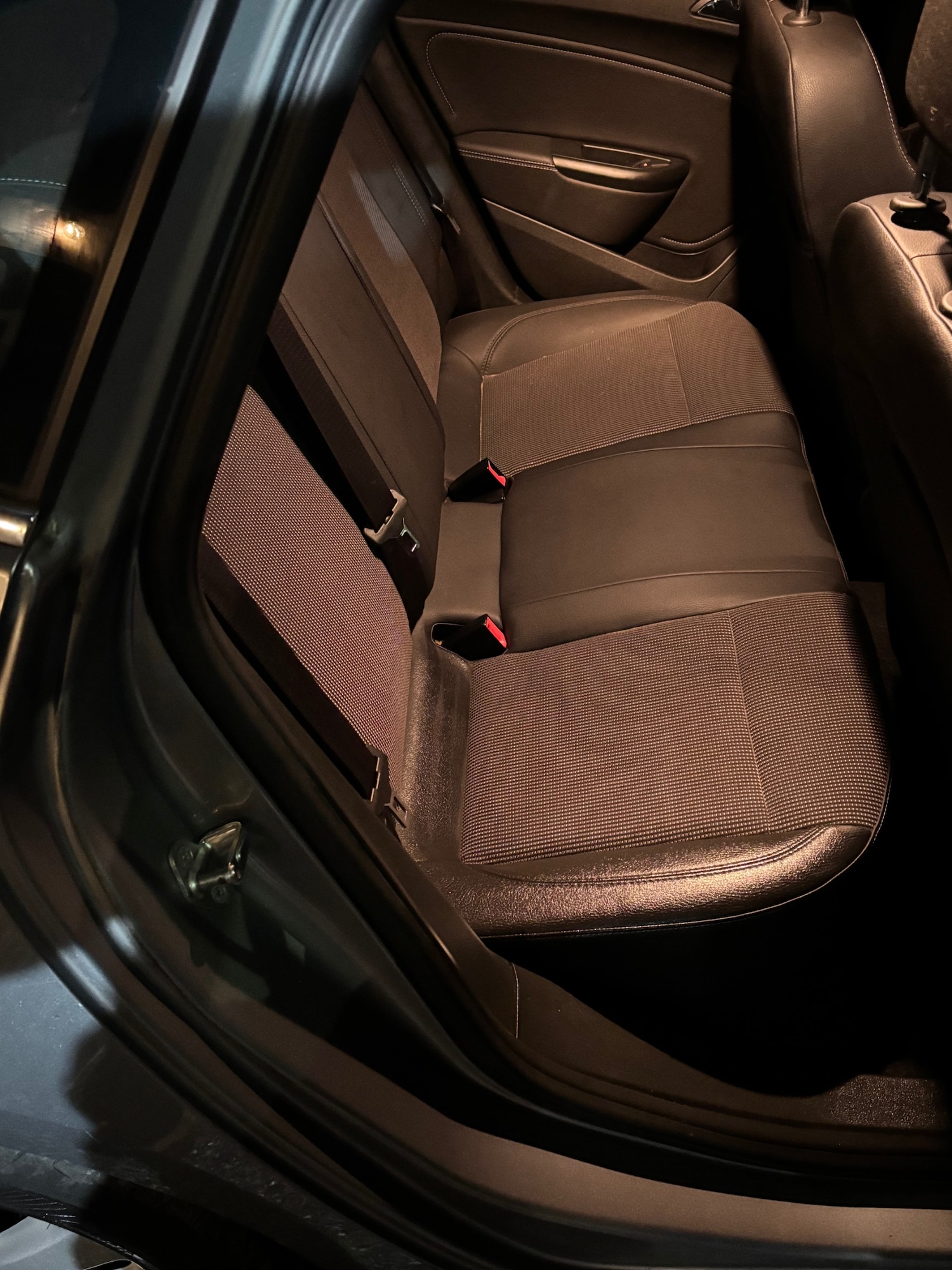 Used Vauxhall Astra 2013 for sale - 76974222: Photo 17