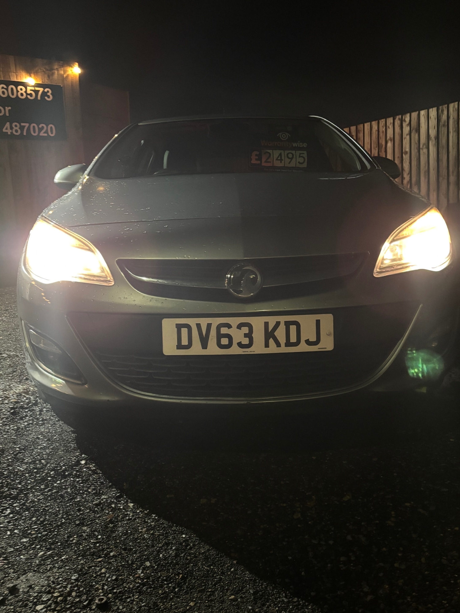 Used Vauxhall Astra 2013 for sale - 76974222: Photo 3