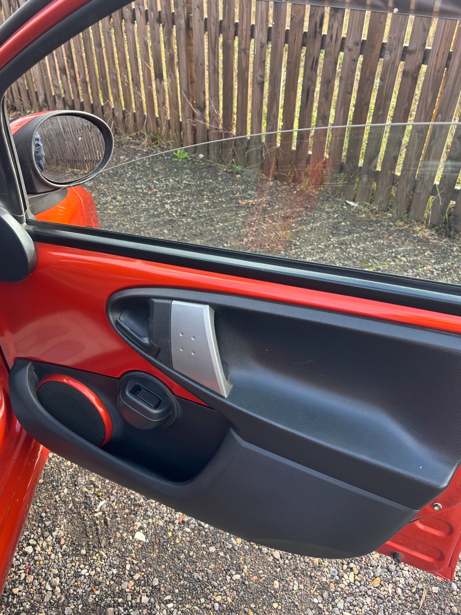 Used Toyota AYGO 2012 for sale - 76322544: Photo 25