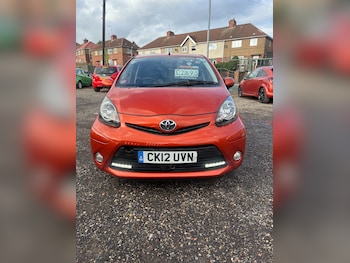 Used Toyota AYGO 2012 for sale - 76322544: Photo