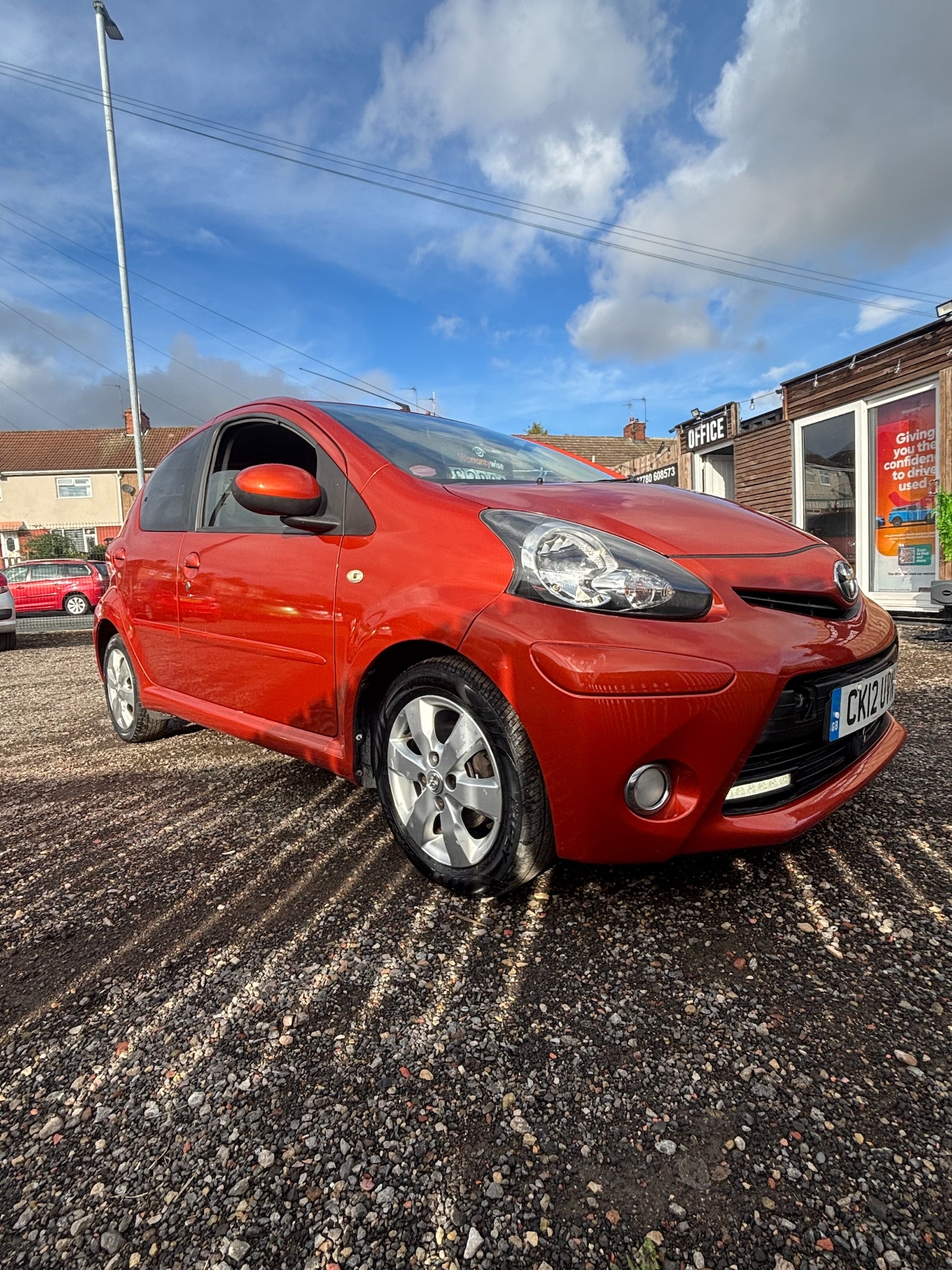 Used Toyota AYGO 2012 for sale - 76322544: Photo 6