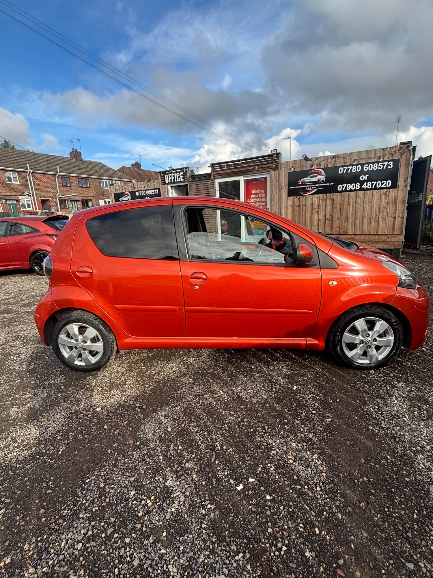 Used Toyota AYGO 2012 for sale - 76322544: Photo 8