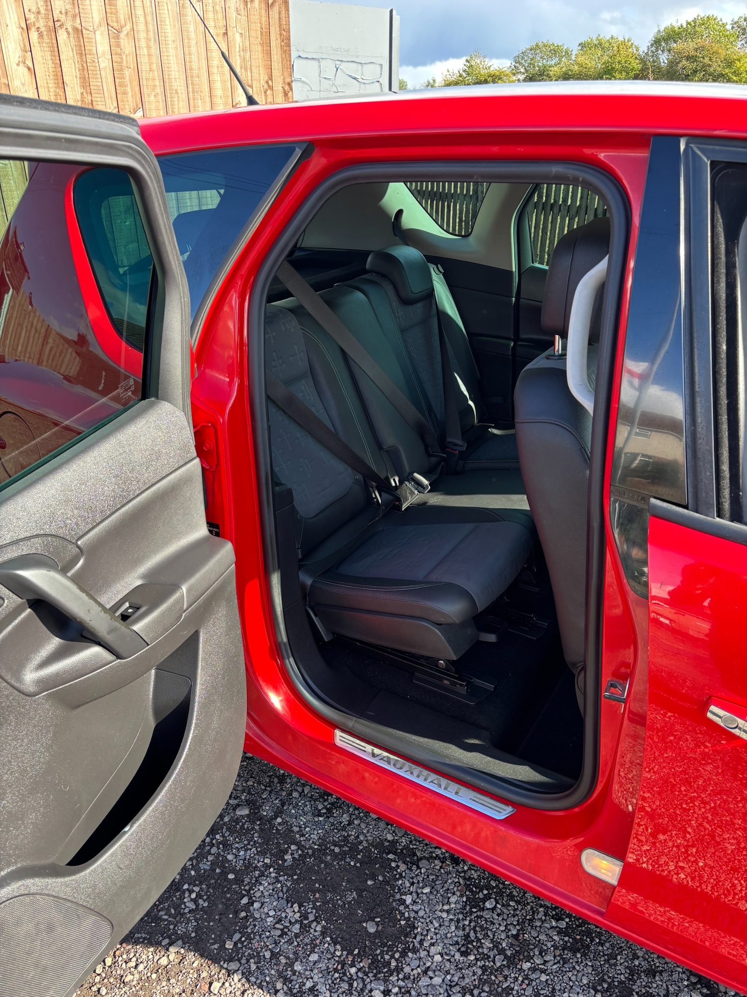 Used Vauxhall Meriva 2012 for sale - 76145756: Photo 18