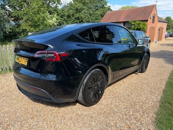 Used Tesla Model Y 2023 for sale - 79081244: Photo