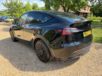 Used Tesla Model Y 2023 for sale - 79081244: Photo