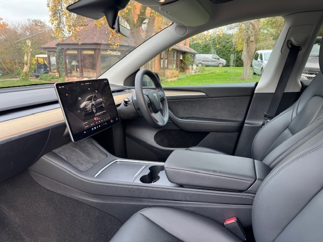 Used Tesla Model Y 2022 for sale - 76478122: Photo 5