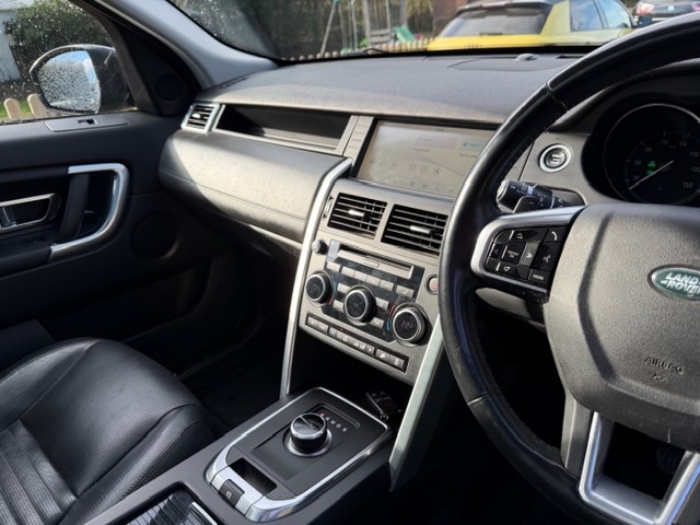 Used Land Rover Discovery 2017 for sale - 77718249: Photo 8