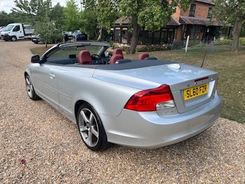 Used Volvo C70 2010 for sale - 75410247: Photo
