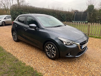 Used Mazda Mazda2 2015 for sale - 77417448: Photo