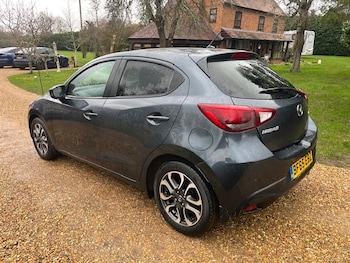 Used Mazda Mazda2 2015 for sale - 77417448: Photo