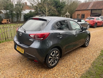 Used Mazda Mazda2 2015 for sale - 77417448: Photo