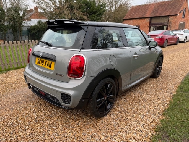Used MINI Hatch 2019 for sale - 77077626: Photo 2