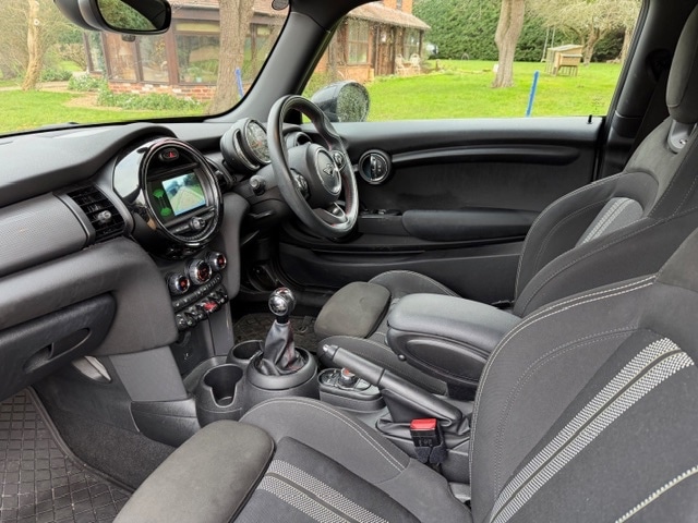 Used MINI Hatch 2019 for sale - 77077626: Photo 5