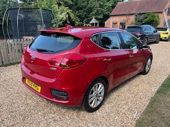 Used Kia Ceed 2018 for sale - 75498699: Photo