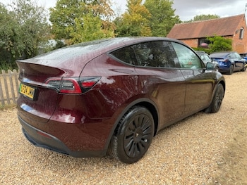 Used Tesla Model Y 2024 for sale - 79581863: Photo