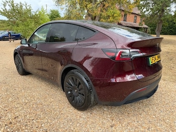 Used Tesla Model Y 2024 for sale - 79581863: Photo