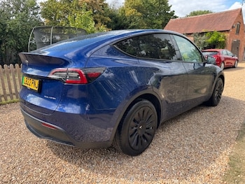 Used Tesla Model Y 2022 for sale - 75592989: Photo