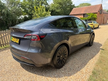Used Tesla Model Y 2023 for sale - 79230703: Photo