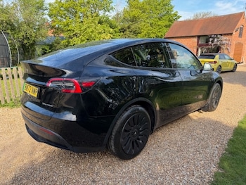 Used Tesla Model Y 2023 for sale - 78389297: Photo