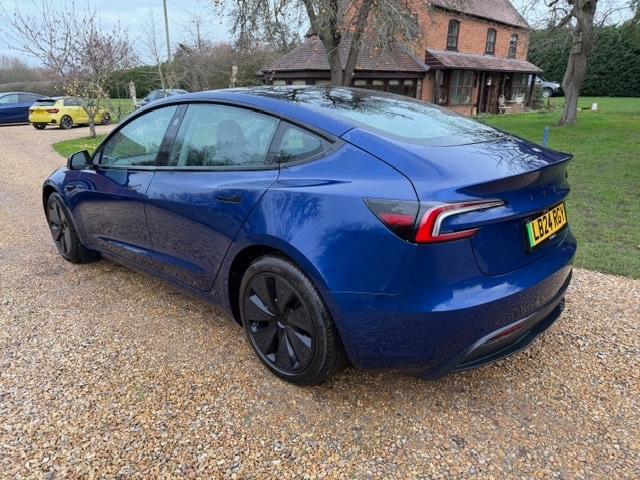 Used Tesla Model 3 2024 for sale - 77077643: Photo 3