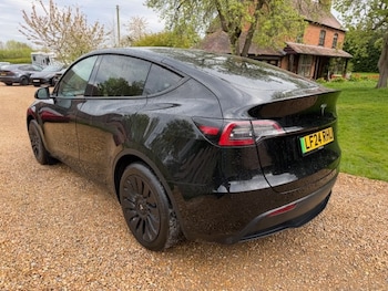 Used Tesla Model Y 2024 for sale - 78210007: Photo