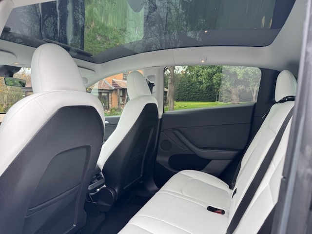 Used Tesla Model Y 2023 for sale - 76553725: Photo 6