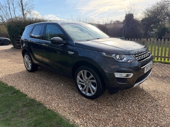 Used Land Rover Discovery Sport 2017 for sale - 78296405: Photo