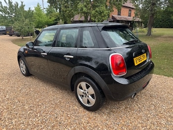 Used MINI Hatch 2015 for sale - 75314384: Photo