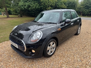 Used MINI Hatch 2015 for sale - 75314384: Photo