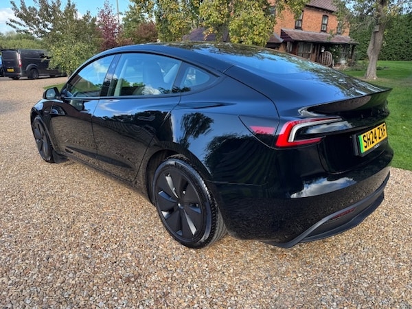 Used Tesla Model 3 2024 for sale - 76126514: Photo 3