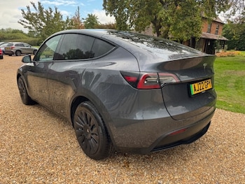 Used Tesla Model Y 2022 for sale - 75904354: Photo