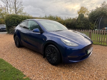 2022 (72) - Long Range AWD 5dr Auto