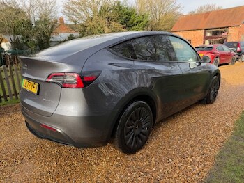 Used Tesla Model Y 2022 for sale - 77404825: Photo