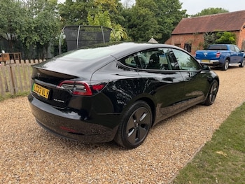 Used Tesla Model 3 2023 for sale - 75330373: Photo