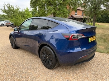 Used Tesla Model Y 2023 for sale - 79216077: Photo