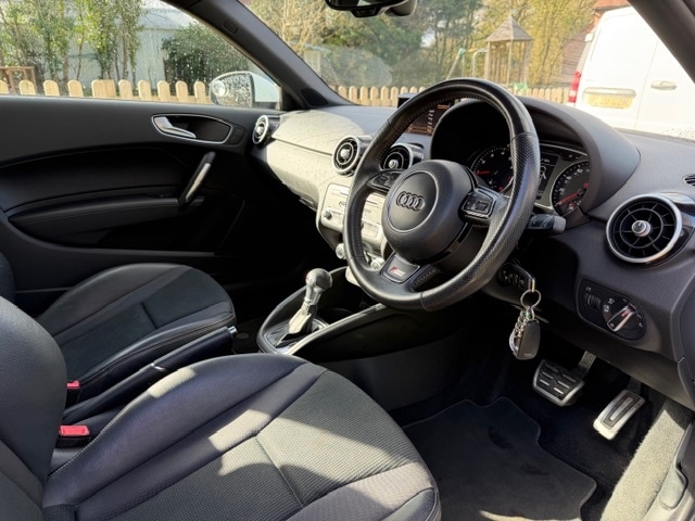 Used Audi A1 2016 for sale - 77844859: Photo 6