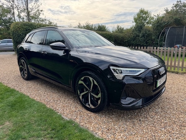 Used Audi e-tron 2022 for sale - 76157119: Photo 1